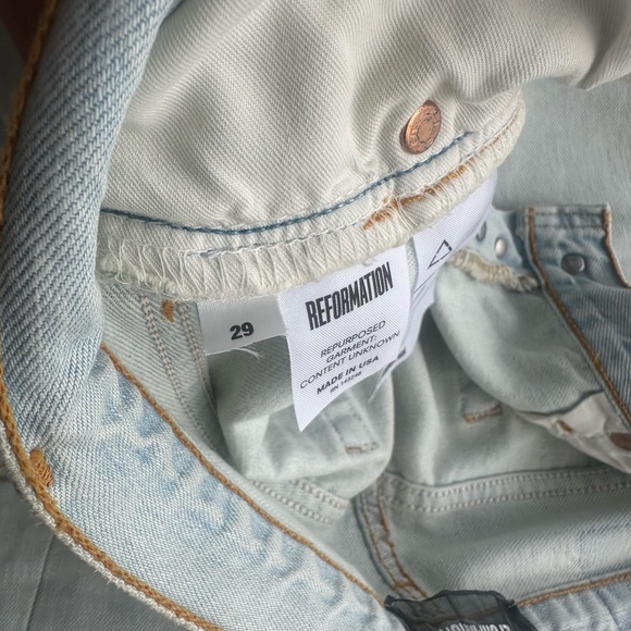 Reformation x LEVI’S - 29 x 31 Vintage 501 Jeans - Picture 4 of 7